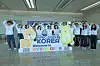 Student volunteers from universities in the Daegu and North Gyeongsang region pose for a photo at Pohang Gyeongju Airport on Oct. 28 as they begin their volunteer work ahead of the APEC summit. [YONHAP]