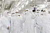 Samsung Electronics Executive Chairman Lee Jae-yong, third from right, visits Samsung Electronics' chip packaging line in Cheonan, South Chungcheong, in February 2023. [YONHAP]