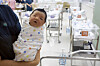 The newborn at a hospital in Gangseo District, eastern Seoul, on Feb. 26. [JOONGANG ILBO]