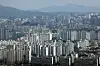 Apartments in downtown Seoul are seen from Yeouido Square Tower in Yeouido, western Seoul, on Aug. 16, 2022. [YONHAP]