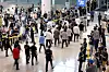 More than 300 Korean workers arrive at Incheon International Airport in this photo taken on Sept. 12 after a weeklong detention by U.S. immigration authorities in Georgia. [KIM KYOUNG-ROK]