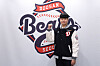 Doosan Bears pitcher Lee Young-ha poses in front of the club's logo at Jamsil Baseball Stadium in southern Seoul after signing a new four-year contract with the club on Nov. 27. [YONHAP]