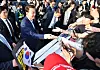Former President Yoon Suk Yeol exchanges farewells with his supporters as he leaves the presidential residence in Hannam-dong, Yongsan District, central Seoul on April 11. [NEWS1]