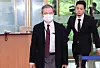 Taisuke Mibae, the deputy chief of mission at the Japanese Embassy in Seoul, enters the Korean Foreign Ministry building in Jung District, central Seoul after being summoned over Tokyo's renewed territorial claim to Dokdo on Tuesday. [NEWS1]