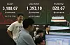 A screen in Hana Bank's trading room in central Seoul shows the Kospi closing at 3,188.07 points on July 18, down 4.22 points, or 0.13 percent, from the previous trading session. [YONHAP]