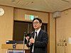 Tokushima Gov. Masazumi Gotoda speaks to a delegation of visiting Korean students at the Tokushima government complex in Japan on Jan. 23.[LEE SOO-JUNG]