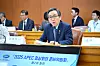 Foreign Minister Cho Tae-yul speaks during a meeting of the preparation committee of the upcoming 2025 Asia-Pacific Economic Cooperation (APEC) summit at the Seoul Government Complex in Jung District, central Seoul, on Thursday. [MINISTRY OF FOREIGN AFFAIRS]