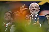 Brazil's President Luiz Inacio Lula da Silva applauds during a presentation of the federal government's achievements of the past two years, in Brasilia, Brazil, on April 3. [AP/YONHAP]