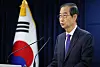 Prime Minister Han Duck-soo delivers a public address at the government complex in Jongno District, central Seoul, on Dec. 26, 2024. [JOINT PRESS CORPS]