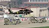 A helicopter maneuvers at Camp Humphreys in Pyeongtaek, Gyeonggi on Aug. 12. [NEWS1]