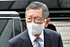 Park Sam-koo, former chairman of Kumho Asiana Group, leaves the courtroom at the Seoul High Court in Seocho District, southern Seoul, on Sept. 18 after receiving a suspended prison sentence of two years and six months in his appeal trial on charges of embezzling company funds and providing unfair support to affiliates worth more than 3 billion won ($2.2 million). [YONHAP]