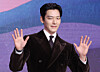 Actor Kim Woo-bin poses for photos at a press conference for the Netflix series “Genie, Make a Wish” held at Josun Palace in southern Seoul on Sept. 29. [YONHAP]