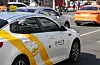 On February 24, 2022, the Fair Trade Commission announced that it would conclude its investigation into allegations that Kakao Mobility unfairly prioritized ride-hailing requests for affiliated taxis and begin disciplinary procedures as early as March. The photo shows Kakao taxis operating in central Seoul. [YONHAP]