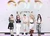 Girl group ITZY poses for photos during a press conference held on Oct. 15 in western Seoul. [NEWS1]