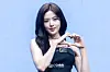 IVE’s An Yu-jin poses for photos during a showcase for the release of the group’s second full-length album, “Revive+,” at Yes24 Live Hall in eastern Seoul on Feb. 23. [DANIELA GONZALEZ PEREZ]