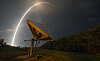 Timed exposure of the SpaceX Falcon 9 rocket as it launches 29 of its Starlink satellites into orbit on mission 6-84 from Launch Complex 39A at the Kennedy Space Center, Florida, at 4:54 AM on May 4. [UPI/YONHAP]
