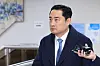 Lawyer and former host of YouTube channel HoverLab, Inc. Kang Yong-seok attends a trial at Seoul Central District Court in Seocho District, southern Seoul. [YONHAP]
