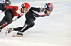 Korean short track speed skater Park Ji-won, right, skates during the men's 1500-meter quarterfinals at the Asian Winter Games Harbin at Heilongjiang Ice Events Training Centre Multifunctional Hall in Harbin, China on Feb. 7. [YONHAP]