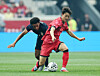 Korea's Lee Jae-sung, right, vies for the ball during a friendly against the United States at Sports Illustrated Stadium in New Jersey on Sept. 6. [YONHAP]