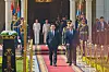 President Lee Jae-myung, left, and Egyptian President Abdel Fattah El-Sisi inspect the honor guard at a welcoming ceremony ahead of their bilateral summit at the presidential palace in Cairo on Nov. 20. [JOINT PRESS CORPS]