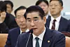 Former Defense Minister Kim Yong-hyun speaks during a Defense Committee meeting at the National Assembly in Yeouido, western Seoul, on Nov. 28. [YONHAP]