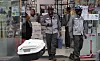Foreign workers from Samsung Heavy Industries line up at a Daiso store in Jangpyeong-dong, Geoje, South Gyeongsang, after work on June 5. [JOONGANG ILBO]