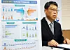 Jeong Gyu-seung, head of the Industry Statistics Division at the Ministry of Data and Statistics, speaks during a press briefing at the government complex in Sejong on Feb. 10. [NEWS1]