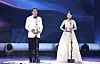 Hong Jeong-do, vice chairman and CEO of JoongAng Holdings, left, and actor Park Eun-bin at the 60th Baeksang Arts Awards on Tuesday evening in southern Seoul [BAEKSANG ARTS AWARDS ORGANIZING COMMITTEE]