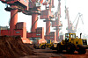 Workers transport soil containing rare earth elements for export at a port in Lianyungang, Jiangsu province, China, Oct. 31, 2010. [REUTERS/YONHAP]