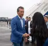 U.S. Defense Secretary Pete Hegseth arrives at an airport in Singapore on May 29, 2025. [YONHAP]