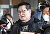 Democratic Party (DP) Rep. Park Jie-won, speaks to reporters at the Seoul Central District Prosecutors’ Office in Seocho District, southern Seoul in 2022. [KIM KYUNG-ROK]