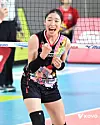 Mongolian volleyball player Inkushi of the Jung Kwan Jang Red Sparks celebrates after scoring during a game against GS Caltex at Chungmu Gymnasium in Daejeon on Dec. 19. [YONHAP]