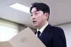 Presidential chief of staff Kang Hoon-sik reads President Lee Jae Myung's message at the funeral for late Coast Guard Sergeant Lee Jae-seok on Sept. 12 in Incheon. [NEWS1]
