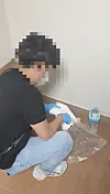 Police seize materials used to produce ecstasy from an apartment building in Gimhae, South Gyeongsang, on Sept. 4. Two British tourists in their 40s were arrested at the scene for allegedly smuggling the ingredients to manufacture and distribute the drug. [GYEONGNAM PROVINCIAL POLICE]