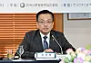 Finance Minister Choi Sang-mok speaks during a conference with journalists held in central Seoul on Thursday. [MINISTRY OF ECONOMY AND FINANCE]