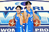 Asan Woori Bank Woori Won's Kim Dan-bi, right, poses with Natsuki Sunagawa during an interview with the JoongAng Ilbo at the team’s clubhouse in central Seoul on Oct. 23. [JOONGANG ILBO]