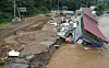 A destroyed CU convenience store outlet is inundated following heavy rain in Gapyeong, Gyeonggi, on July 20. [YONHAP]