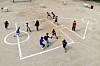 Children at an elementary school in Daejeon play on the school grounds on Sept. 28, 2021. [NEWS1]