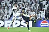 Real Madrid's Joselu, left, vies with Bayern Munich's Kim Min-jae during the UEFA Champions League semifinal second leg match at Santiago Bernabeu Stadium in Madrid, Spain on Wednesday. [XINHUA/YONHAP]