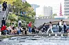 People sit along the Cheonggyecheon, a stream that flows through downtown central Seoul, on Thursday as the country experiences unusually warm November weather, with midday temperatures as high as 25.9 degrees Celsius (78.6 degrees Fahrenheit) in Seoul. Thursday was the hottest day in November since 1907. [NEWS1]