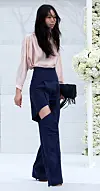 What actress Kim Min-hee wore to a wedding in 2010 is still referred as an exemplary case of an appropriate hagaek look. [YONHAP]