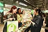 Foreign shoppers buying products at Olive Young [OLIVE YOUNG]