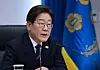 President Lee Jae Myung speaks at his first senior secretary meeting held at the presidential office on June 23 in Yongsan, central Seoul. [YONHAP]