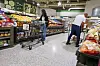 A customer shops for groceries at a Publix supermarket in Miami, Florida, April 9. [EPA/YONHAP]