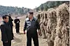 North Korean leader Kim Jong-un instructs training on April 4. [NEWS1]