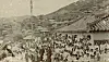 Australian missionaries, James Mackenzie and Andrew Adamson, standing with Koreans in front of Tongyeong Mission which is still in place, in this photo dated 1901. [KYONGGI UNIVERSITY SOSUNG MUSEUM]