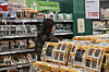 Packages of dried seaweed, also known as gim, are displayed at a supermarket in Seoul on Nov. 3. [YONHAP]