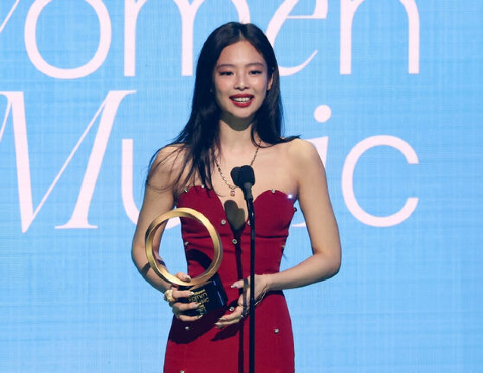 jennie solo red dress Blackpink in red outfit