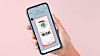 The photo shows a gifticon (mobile gift voucher) transaction. [JOONGANG ILBO]