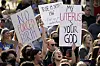 Abortion-rights protesters cheer at a rally, June 24, 2022, in Des Moines, Iowa. The Iowa Supreme Court reversed a lower court ruling that put a temporary block on the state’s strict abortion law, Friday, June 28, 2024, and is telling the lower court to let the law take effect. The new law bans most abortions after about six weeks of pregnancy and before many women know they are pregnant. [AP/YONHAP]